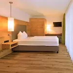 Ξενοδοχείο Garni Fimba 4*