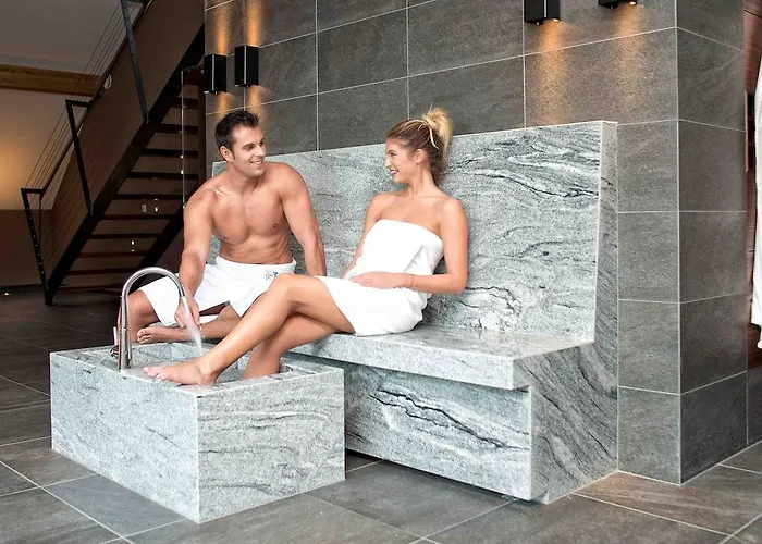 Garni Fimba Hotell 4*