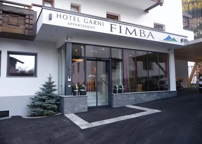 ホテル ガルニ フィムバ